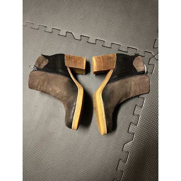 Sundance Suede Leather Brown Ankle‎ Booties Italy Womens Size 38 US 8 - Picture 3 of 8